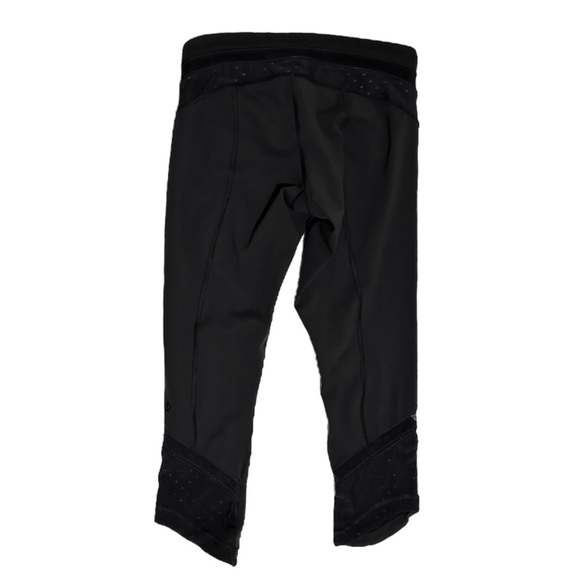 Lululemon Just Breathe Black Crop 21.5” Mesh Dot Mid Rise Athletic Leggings Sz 4 - Picture 7 of 14
